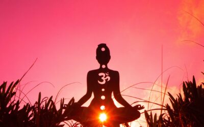 L’astrologie et les chakras : Équilibrer votre énergie selon votre thème natal